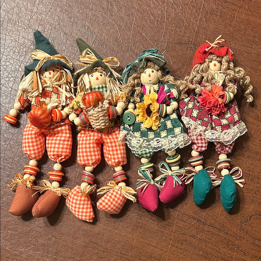 Fall decor dolls